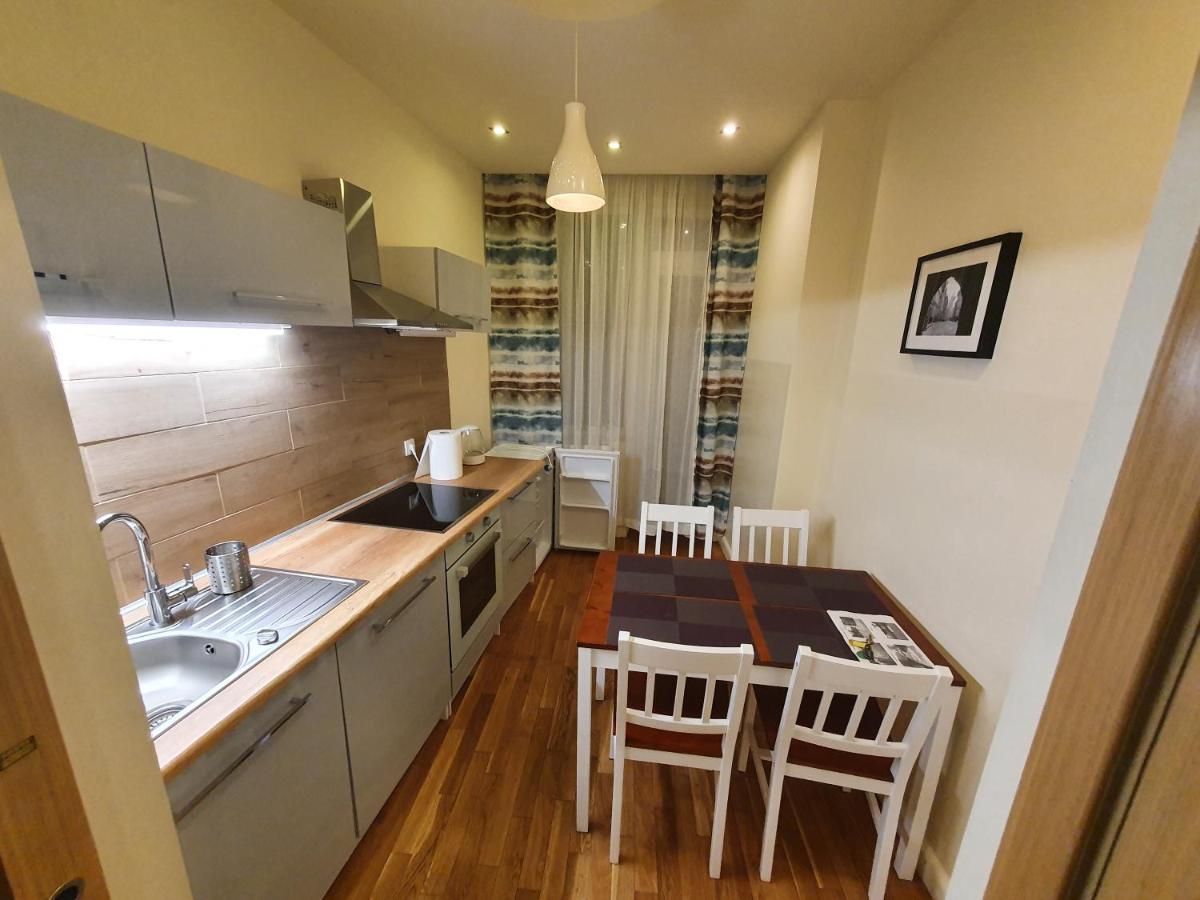 Apartament Debnicki Leilighet Krasków Eksteriør bilde